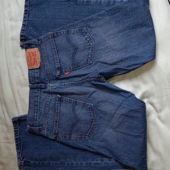Levis 527 slim boot cut low rise 26x28 run small - Picture 4 of 5